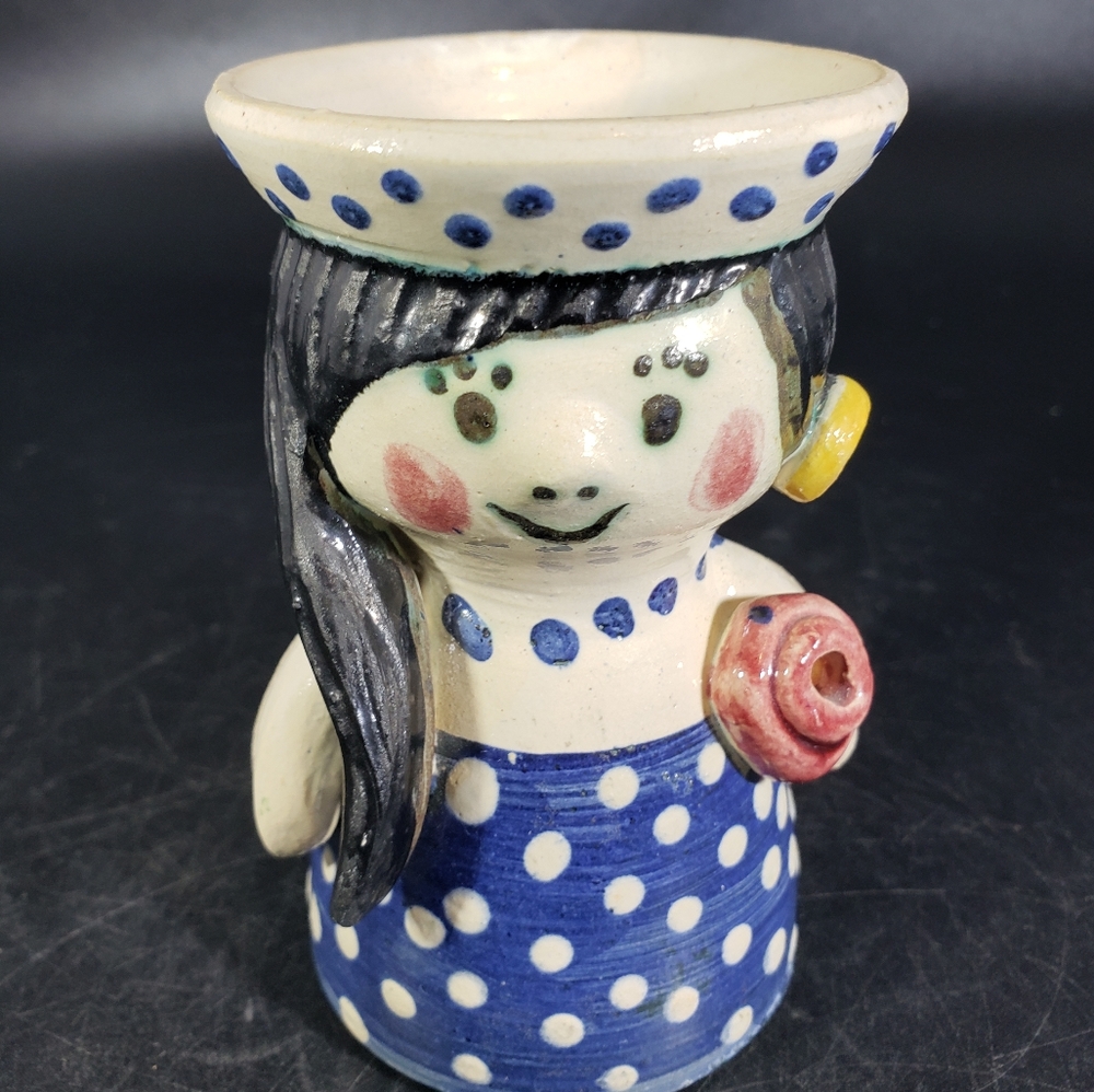 Echt Handarbeit Germany Hirl Figurine or small vase.